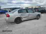 2007 Chevrolet Malibu 1LT z VIN 1G1ZT58F77F115330, wystawiony jako Copart lot #85707425 z przebiegiem 171 502 mil mil oraz Szkoda całkowita • Salvage title. Historia ofert i sprzedaży dostępna na DreamBid. Obrazek 3.