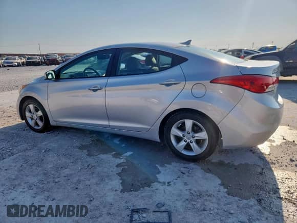 2013 Hyundai Elantra GLS с VIN KMHDH4AE4DU585168, выставлен на аукционе Copart как лот 67086295 с пробегом 158 624 миль миль и Списание • Salvage title. История ставок и продаж доступна на DreamBid. Изображение 2.