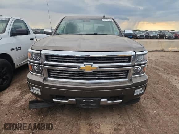 2014 Chevrolet Silverado 1500 High Country с VIN 3GCUKTEJ0EG558030, выставлен на аукционе Copart как лот 69486575 с пробегом 128 492 миль миль и Чистый • Clean title. История ставок и продаж доступна на DreamBid. Изображение 5.