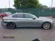 2011 BMW 5 Series 550i с VIN WBAFR9C51BC758665, выставлен на аукционе IAAI как лот 42503738 с пробегом Не указан миль и . История ставок и продаж доступна на DreamBid. Изображение 14.