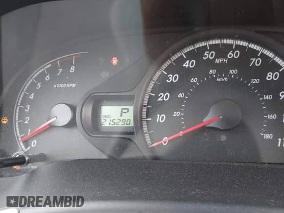 2013 Toyota Sienna LE z VIN 5TDJK3DC6DS053616, wystawiony jako IAAI lot #42555537 z przebiegiem 215 290 mil mil oraz . Historia ofert i sprzedaży dostępna na DreamBid. Obrazek 15.