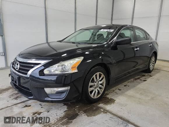 2015 Nissan Altima 2.5 with VIN 1N4AL3AP7FC187047, listed as a Copart auction lot 83862975 with 147,018 mi miles and Clean title. Bid and sale history available at DreamBid. Image 1.