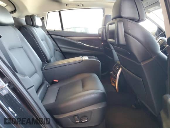 2011 BMW 5 Series 550i Gran Turismo с VIN WBASN4C51BC209805, выставлен на аукционе Copart как лот 61619085 с пробегом 56 021 миль миль и Чистый • Clean title. История ставок и продаж доступна на DreamBid. Изображение 10.