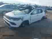 2024 Jeep Compass Latitude Lux с VIN 3C4NJDFN3RT143876, выставлен на аукционе IAAI как лот 41315773 с пробегом Не указан миль и . История ставок и продаж доступна на DreamBid. Изображение 2.