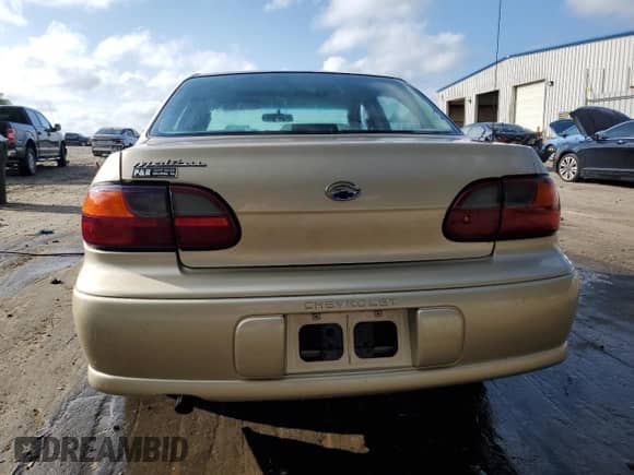 2003 Chevrolet Malibu с VIN 1G1ND52J73M733360, выставлен на аукционе Copart как лот 71376084 с пробегом 128 481 миль миль и Списание • Salvage title. История ставок и продаж доступна на DreamBid. Изображение 6.