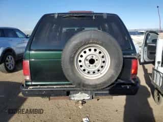 1994 Chevrolet Blazer LS с VIN 1GNDT13W3R2112198, выставлен на аукционе Copart как лот 46282215 с пробегом 226 677 миль миль и Чистый • Clean title. История ставок и продаж доступна на DreamBid. Изображение 6.