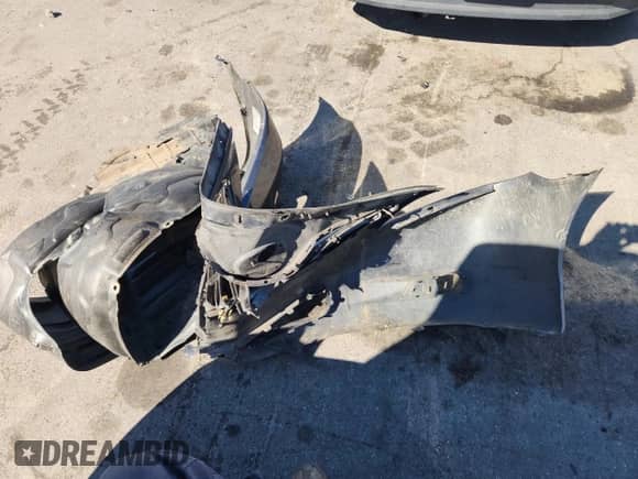 2007 Toyota Camry CE z VIN 4T1BE46K57U514953, wystawiony jako Copart lot #70190895 z przebiegiem Nie podano mil oraz Szkoda całkowita • Salvage title. Historia ofert i sprzedaży dostępna na DreamBid. Obrazek 12.