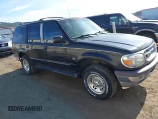 1997 Ford Explorer XLT с VIN 1FMDU35P2VZC38816, выставлен на аукционе IAAI как лот 42599570 с пробегом 190 282 миль миль и . История ставок и продаж доступна на DreamBid. Изображение 1.