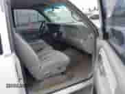 1998 GMC Sierra 1500 с VIN 2GTEC19R6W1551728, выставлен на аукционе IAAI как лот 43337098 с пробегом 244 302 миль миль и . История ставок и продаж доступна на DreamBid. Изображение 5.