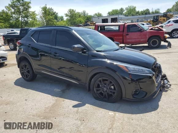 2024 Nissan Kicks SR с VIN 3N1CP5DV5RL561003, выставлен на аукционе Copart как лот 64314915 с пробегом 13 429 миль миль и Списание • Salvage title. История ставок и продаж доступна на DreamBid. Изображение 4.