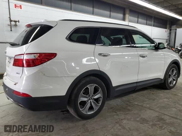 2016 Hyundai Santa Fe SE with VIN KM8SMDHF5GU153324, listed as a Copart auction lot 83954125 with 149,414 mi miles and Clean title. Bid and sale history available at DreamBid. Image 3.