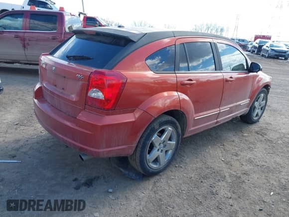 2008 Dodge Caliber R/T с VIN 1B3HB78K58D530255, выставлен на аукционе IAAI как лот 41693013 с пробегом 241 000 миль миль и . История ставок и продаж доступна на DreamBid. Изображение 4.