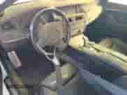 2012 BMW 5 Series 550i с VIN WBAFR9C56CDV58795, выставлен на аукционе Copart как лот 81127355 с пробегом Не указан миль и Списание • Salvage title. История ставок и продаж доступна на DreamBid. Изображение 8.