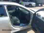 2012 Chevrolet Malibu LTZ z VIN 1G1ZG5E7XCF271129, wystawiony jako IAAI lot #42713063 z przebiegiem 127 511 mil mil oraz . Historia ofert i sprzedaży dostępna na DreamBid. Obrazek 5.