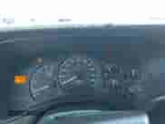 2002 Chevrolet Silverado 1500 LS с VIN 2GCEC19V021244756, выставлен на аукционе IAAI как лот 42336411 с пробегом 192 041 миль миль и . История ставок и продаж доступна на DreamBid. Изображение 7.