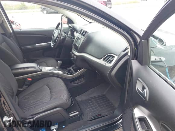 2015 Dodge Journey SXT with VIN 3C4PDDBG3FT532987, listed as a IAAI auction lot 43208141 with 128,366 mi miles and . Bid and sale history available at DreamBid. Image 5.