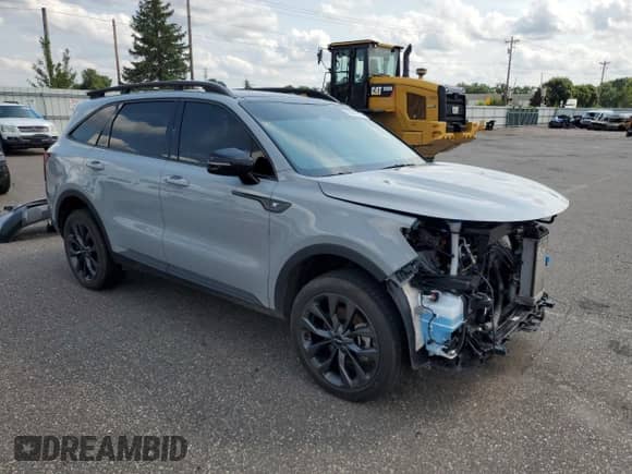 2023 Kia Sorento X-Line EX with VIN 5XYRHDLF4PG225405, listed as a Copart auction lot 66448245 with 34,401 mi miles and Salvage title. Bid and sale history available at DreamBid. Image 4.