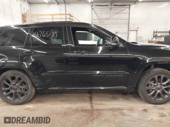 2019 Jeep Grand Cherokee High Altitude z VIN 1C4RJFCG6KC533178, wystawiony jako IAAI lot #42765199 z przebiegiem 77 015 mil mil oraz . Historia ofert i sprzedaży dostępna na DreamBid. Obrazek 13.