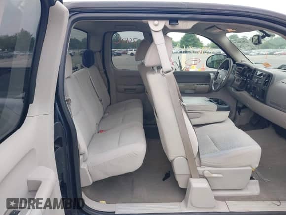 2007 GMC Sierra 1500 SLE2 с VIN 2GTEK19J071659633, выставлен на аукционе IAAI как лот 42963862 с пробегом 157 406 миль миль и . История ставок и продаж доступна на DreamBid. Изображение 8.