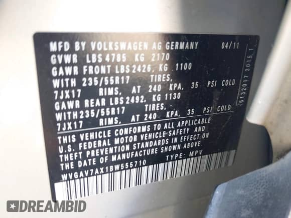 2011 Volkswagen Tiguan S with VIN WVGAV7AX1BW555710, listed as a IAAI auction lot 43025250 with 174,370 mi miles and . Bid and sale history available at DreamBid. Image 9.