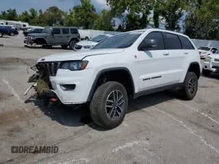 2020 Jeep Grand Cherokee Trailhawk с VIN 1C4RJFLGXLC414728, выставлен на аукционе Copart как лот 68636395 с пробегом 70 301 миль миль и Списание • Salvage title. История ставок и продаж доступна на DreamBid. Изображение 1.