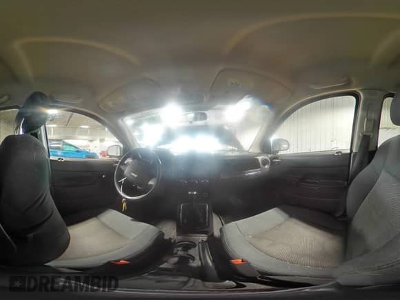 2010 Jeep Compass Sport z VIN 1J4NT1FB3AD647153, wystawiony jako Copart lot #61261595 z przebiegiem Nie podano mil oraz Nie do naprawy • Non repairable. Historia ofert i sprzedaży dostępna na DreamBid. Obrazek 16.