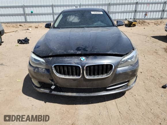 2016 BMW 5 Series 528i с VIN WBA5A5C50GD527110, выставлен на аукционе Copart как лот 71646285 с пробегом 118 694 миль миль и Чистый • Clean title. История ставок и продаж доступна на DreamBid. Изображение 5.