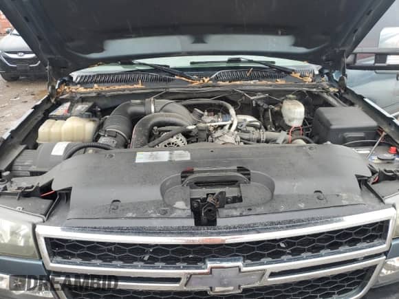 2007 Chevrolet Silverado 2500HD LT1 with VIN 1GCHK29D17E107800, listed as a Copart auction lot 59505075 with 166,302 mi miles and Salvage title. Bid and sale history available at DreamBid. Image 11.