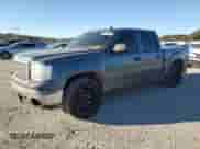 2007 GMC Sierra 1500 SLT z VIN 2GTEC13J671534478, wystawiony jako Copart lot #87047235 z przebiegiem 233 555 mil mil oraz Czysty tytuł • Clean title. Historia ofert i sprzedaży dostępna na DreamBid. Obrazek 1.