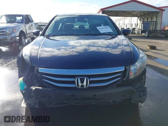 2012 Honda Accord EX с VIN 1HGCP2F76CA060101, выставлен на аукционе IAAI как лот 43415916 с пробегом 228 580 миль миль и . История ставок и продаж доступна на DreamBid. Изображение 12.