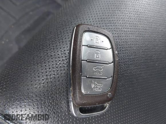 2017 Hyundai Tucson Eco z VIN KM8J33A27HU475853, wystawiony jako IAAI lot #43066080 z przebiegiem 96 710 mil mil oraz . Historia ofert i sprzedaży dostępna na DreamBid. Obrazek 11.
