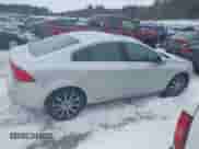 2018 Volvo S60 Inscription z VIN LYV402TK7JB173545, wystawiony jako IAAI lot #41602883 z przebiegiem 50 294 mil mil oraz . Historia ofert i sprzedaży dostępna na DreamBid. Obrazek 14.