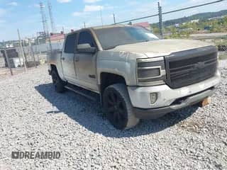 2017 Chevrolet Silverado 1500 High Country z VIN 3GCUKTEC8HG495023, wystawiony jako IAAI lot #43249697 z przebiegiem 162 780 mil mil oraz . Historia ofert i sprzedaży dostępna na DreamBid. Obrazek 1.