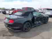 2020 Ford Mustang GT Premium с VIN 1FATP8FF5L5119453, выставлен на аукционе IAAI как лот 42022468 с пробегом 85 522 миль миль и . История ставок и продаж доступна на DreamBid. Изображение 4.