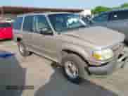 1998 Ford Explorer XL z VIN 1FMZU32X7WZB30073, wystawiony jako IAAI lot #41919001 z przebiegiem 316 172 mil mil oraz . Historia ofert i sprzedaży dostępna na DreamBid. Obrazek 1.