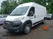 2025 Ram ProMaster Cargo Tradesman с VIN 3C6MRVJG5SE517733, выставлен на аукционе IAAI как лот 42302812 с пробегом 3 824 миль миль и . История ставок и продаж доступна на DreamBid. Изображение 17.