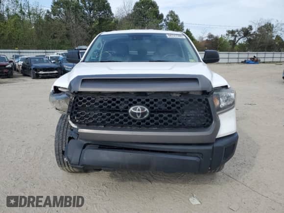 2019 Toyota Tundra SR z VIN 5TFUM5F11KX083791, wystawiony jako Copart lot #44741785 z przebiegiem 209 889 mil mil oraz Szkoda całkowita • Salvage title. Historia ofert i sprzedaży dostępna na DreamBid. Obrazek 5.