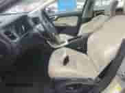 2018 Volvo S60 Inscription Platinum с VIN LYV402TM4JB163234, выставлен на аукционе Copart как лот 55423235 с пробегом 11 943 миль миль и Списание • Salvage title. История ставок и продаж доступна на DreamBid. Изображение 7.