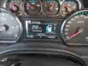 2015 Chevrolet Tahoe LT z VIN 1GNSKBKCXFR727759, wystawiony jako IAAI lot #43210647 z przebiegiem 129 750 mil mil oraz . Historia ofert i sprzedaży dostępna na DreamBid. Obrazek 16.