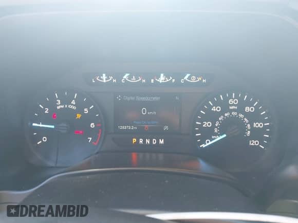 2020 Ford F-150 XLT with VIN 1FTEW1E53LFC30261, listed as a IAAI auction lot 43365752 with 125,373 mi miles and . Bid and sale history available at DreamBid. Image 7.