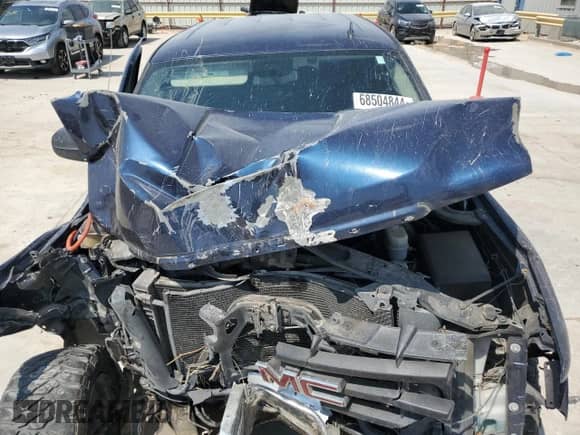 2010 GMC Sierra 1500 SL z VIN 3GTRCUEA8AG184012, wystawiony jako Copart lot #68504844 z przebiegiem Nie podano mil oraz Szkoda całkowita • Salvage title. Historia ofert i sprzedaży dostępna na DreamBid. Obrazek 11.
