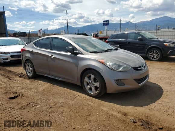 2011 Hyundai Elantra GLS с VIN 5NPDH4AE4BH040924, выставлен на аукционе Copart как лот 71719685 с пробегом 136 271 миль миль и Списание • Salvage title. История ставок и продаж доступна на DreamBid. Изображение 4.
