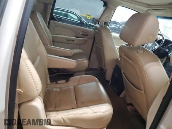 2007 Cadillac Escalade ESV с VIN 1GYFK66887R260456, выставлен на аукционе Copart как лот 81927235 с пробегом 220 524 миль миль и Чистый • Clean title. История ставок и продаж доступна на DreamBid. Изображение 11.