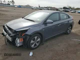 2019 Hyundai Ioniq с VIN KMHC65LDXKU182689, выставлен на аукционе Copart как лот 40941403 с пробегом 15 248 миль миль и . История ставок и продаж доступна на DreamBid. Изображение 1.