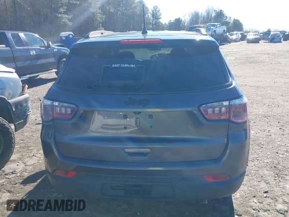 2020 Jeep Compass Latitude with VIN 3C4NJCBB8LT141103, listed as a IAAI auction lot 41263757 with 128,272 mi miles and . Bid and sale history available at DreamBid. Image 17.