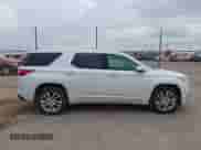 2021 Chevrolet Traverse High Country z VIN 1GNEVNKW9MJ215972, wystawiony jako IAAI lot #42566770 z przebiegiem 88 878 mil mil oraz . Historia ofert i sprzedaży dostępna na DreamBid. Obrazek 13.