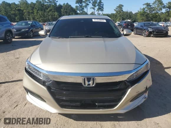 2019 Honda Accord EX-L z VIN 1HGCV1F58KA027596, wystawiony jako Copart lot #81459825 z przebiegiem 164 729 mil mil oraz Czysty tytuł • Clean title. Historia ofert i sprzedaży dostępna na DreamBid. Obrazek 5.