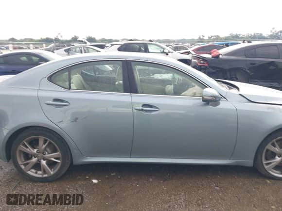 2009 Lexus IS 250 с VIN JTHBK262X92085422, выставлен на аукционе IAAI как лот 43059080 с пробегом 176 955 миль миль и . История ставок и продаж доступна на DreamBid. Изображение 13.