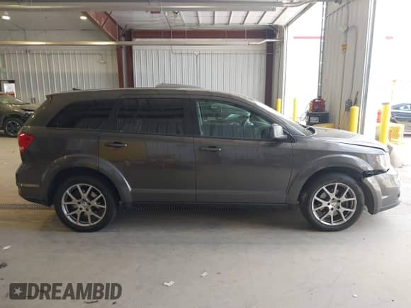 2015 Dodge Journey R/T z VIN 3C4PDDEG9FT597046, wystawiony jako IAAI lot #42404090 z przebiegiem 142 182 mil mil oraz . Historia ofert i sprzedaży dostępna na DreamBid. Obrazek 12.