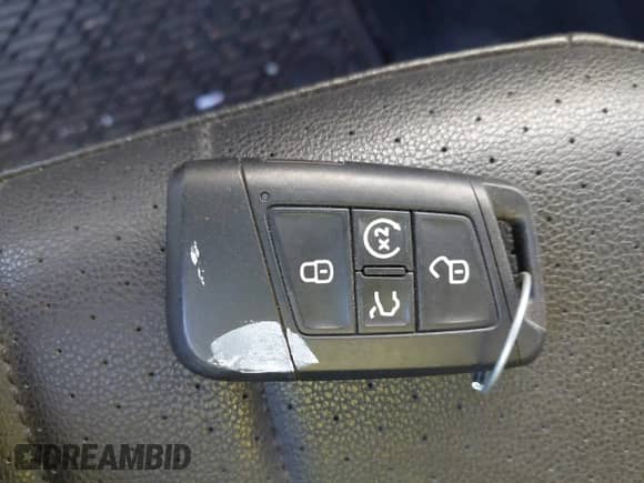 2024 Volkswagen Tiguan SE с VIN 3VV2B7AX4RM028662, выставлен на аукционе IAAI как лот 42279039 с пробегом Не указан миль и . История ставок и продаж доступна на DreamBid. Изображение 11.